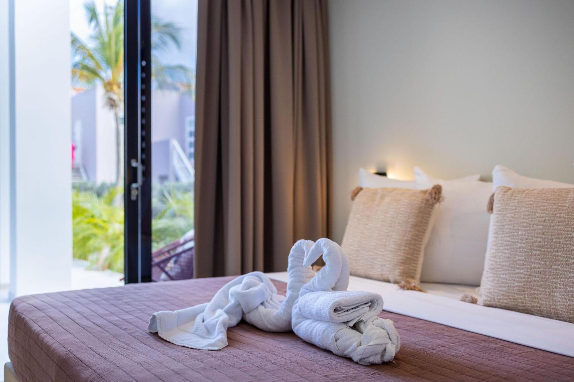 Coral Estate Luxury Resort Willibrordus Екстер'єр фото